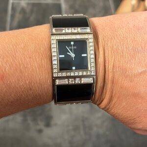 Vintage GUESS bracelet watch